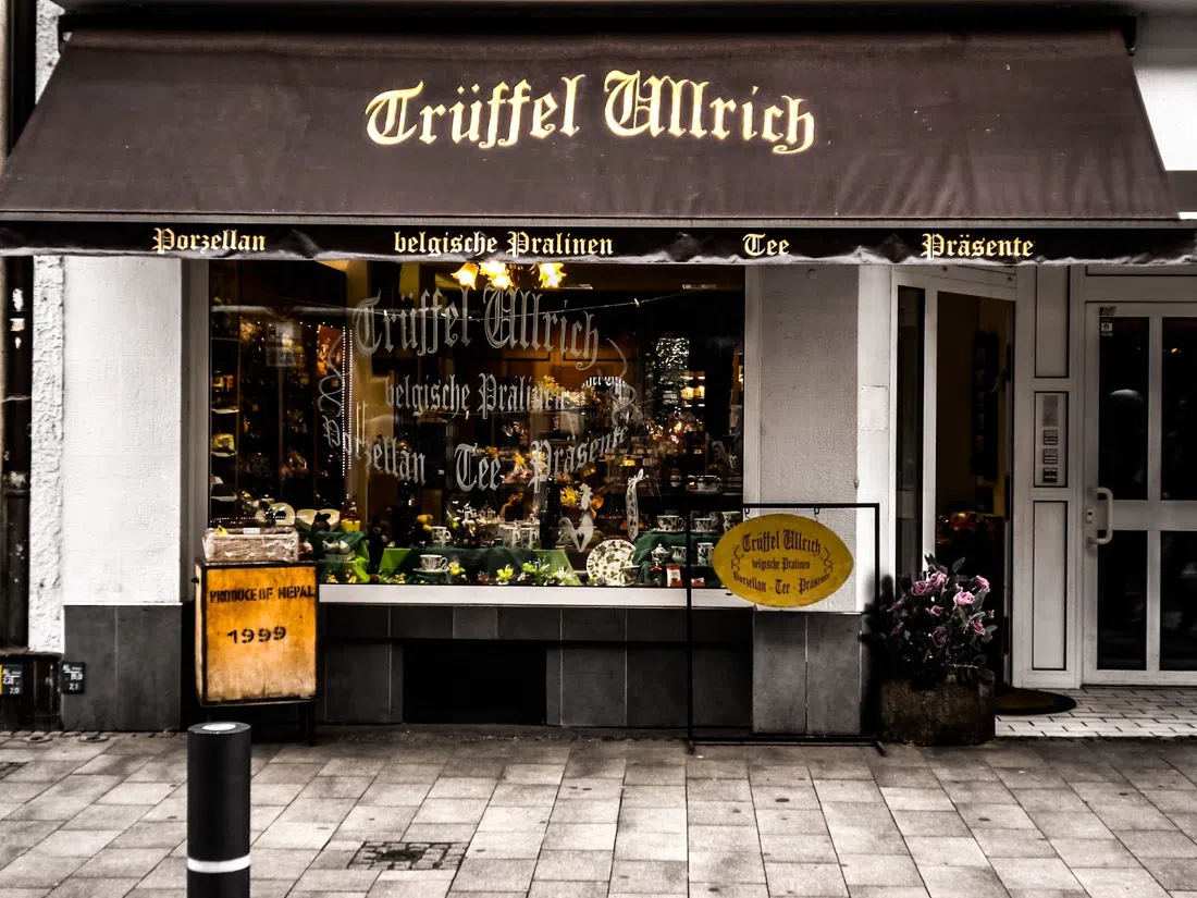 Trüffel Ullrich, Colonia