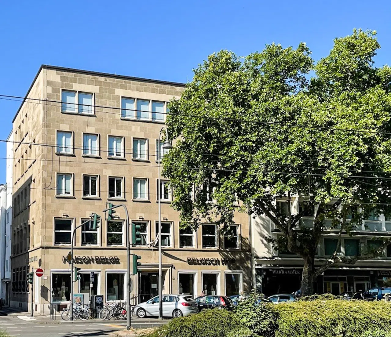 Roman Cologne Beneath the Modern City — The Underground Ruins, the Mosaics, and the 2,000-Year-Old Streets Still Traceable Today