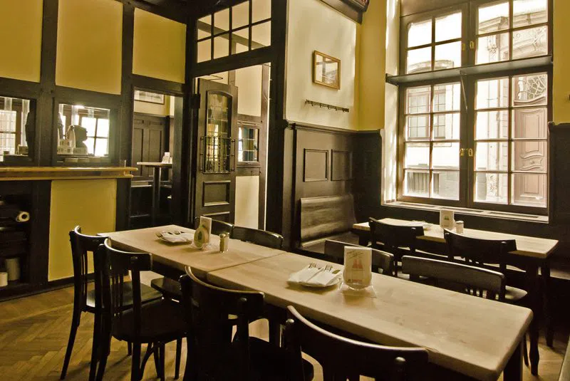Brauhaus Sünner im Walfisch, Cologne